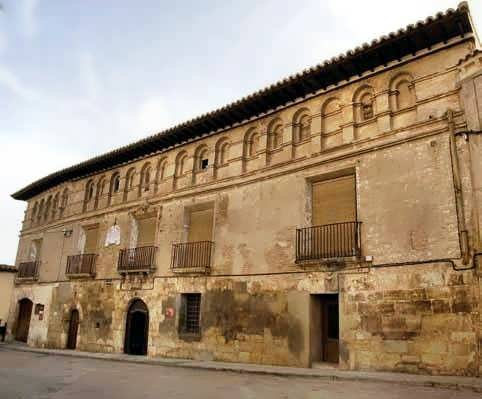 Palacio de los Barones de Valdeolivos