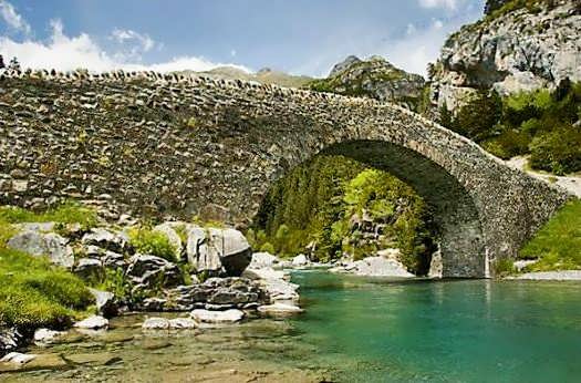puente de Bujaruelo
